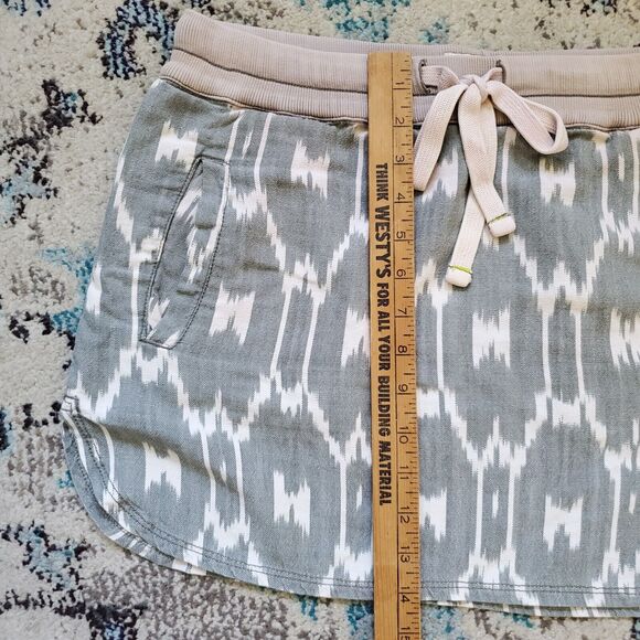 Dylan Mini Skirt Cotton Pockets Ikat Gray Size 6 Casual Beachy Coastal Pull On - Picture 7 of 9